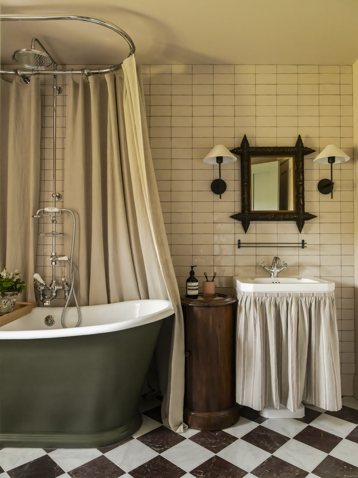 dom w Wlk brytanii projekt Christian Bense